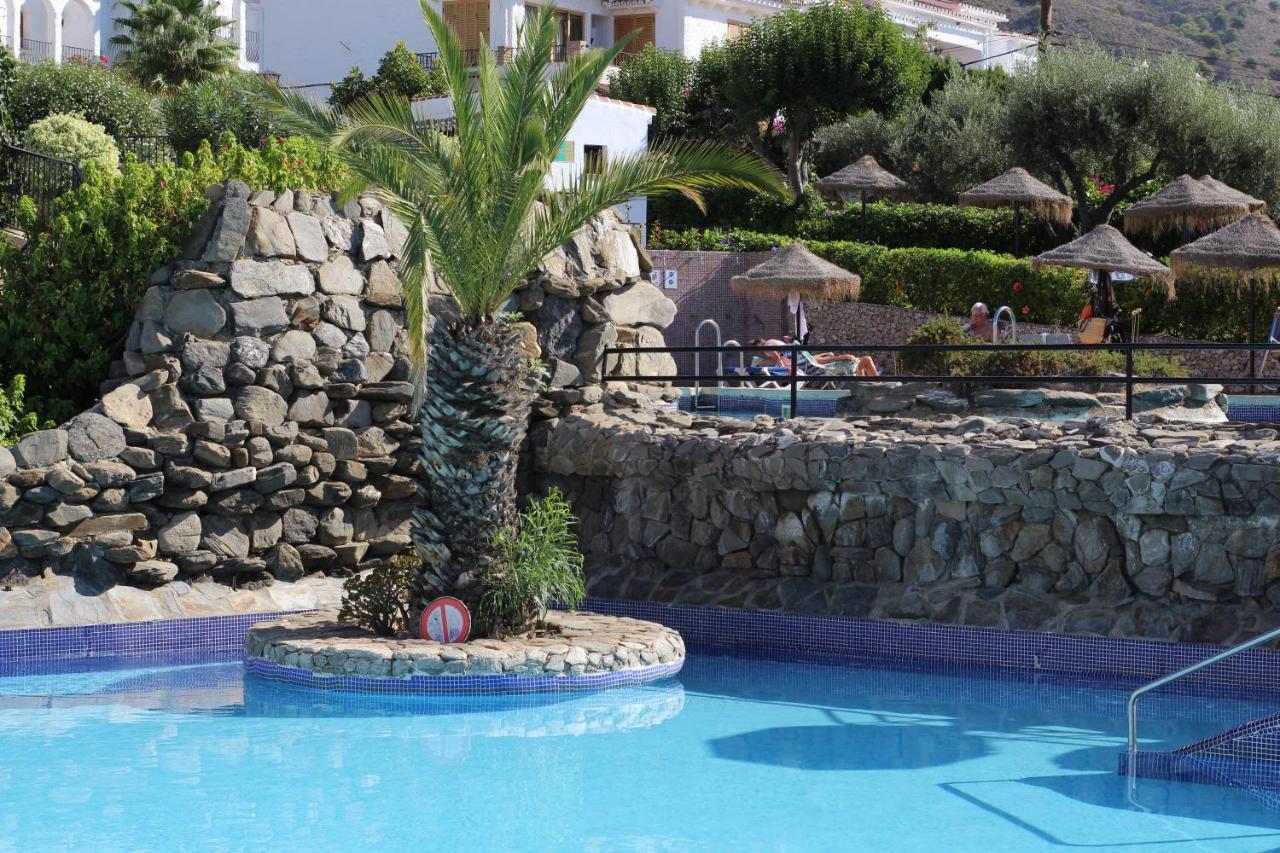 El Capistrano Village Spacious Home, Large Terrace Nerja Exteriör bild